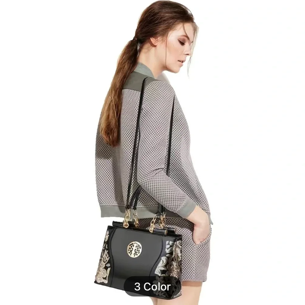 Beautiful NWOT black patent leather handbag with sequin flowers - Picture 3 of 13